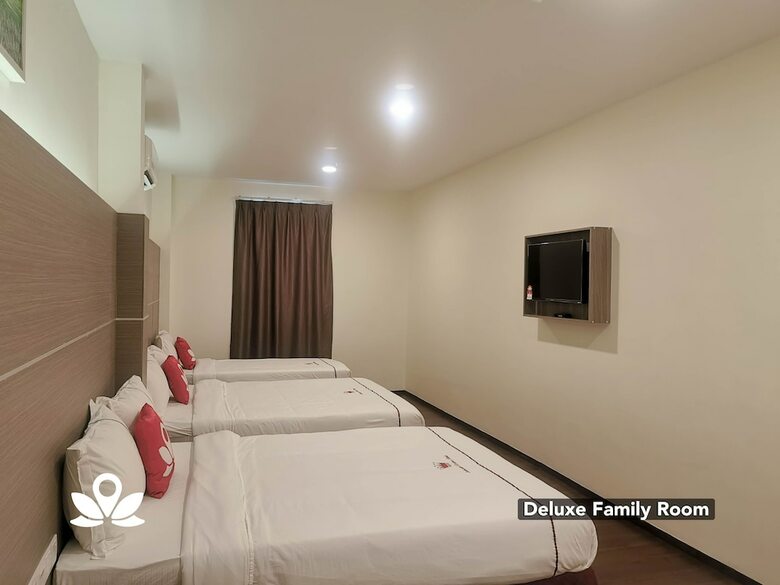 Hotel Zen Rooms Ambassador Residence