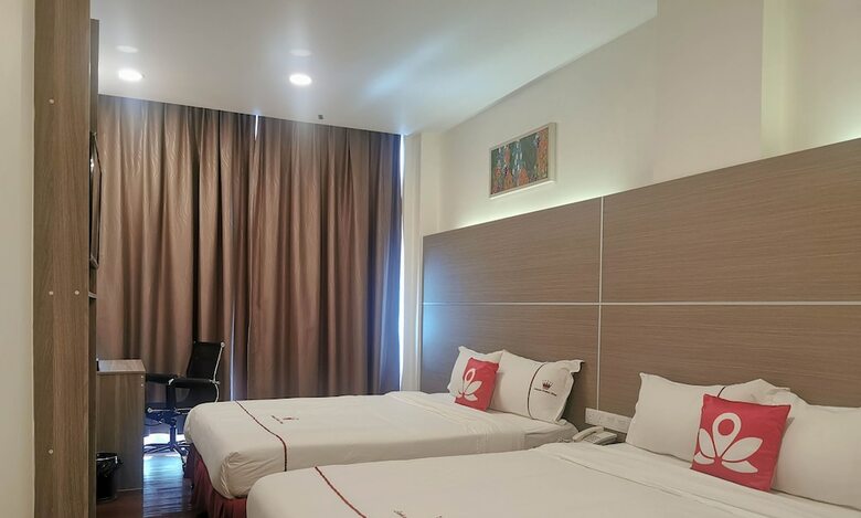 Hotel Zen Rooms Ambassador Residence
