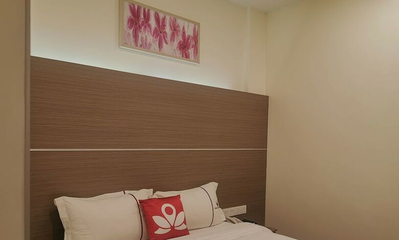 Hotel Zen Rooms Ambassador Residence