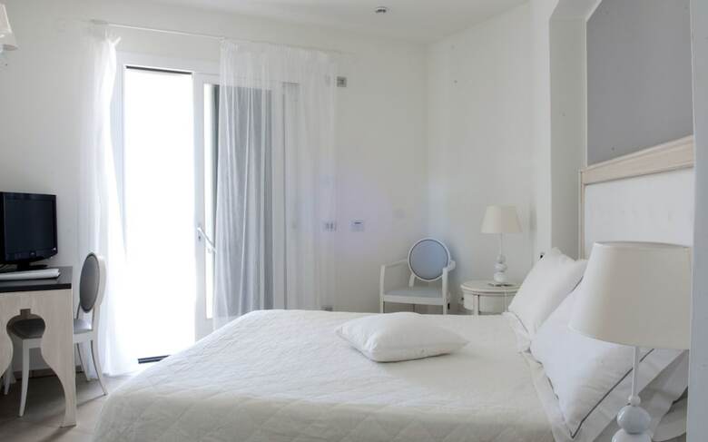 Hotel Mea - Aeolian Charme
