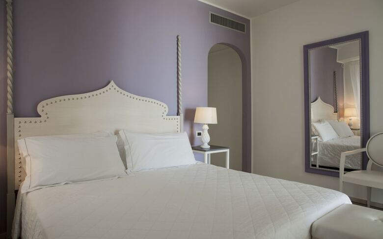 Hotel Mea - Aeolian Charme
