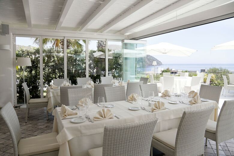 Hotel Mea - Aeolian Charme