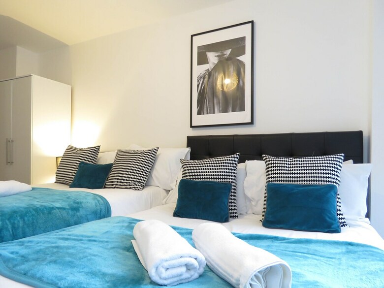 Apartamentos Tudors Esuites Birmingham Canalside With Gated Parking