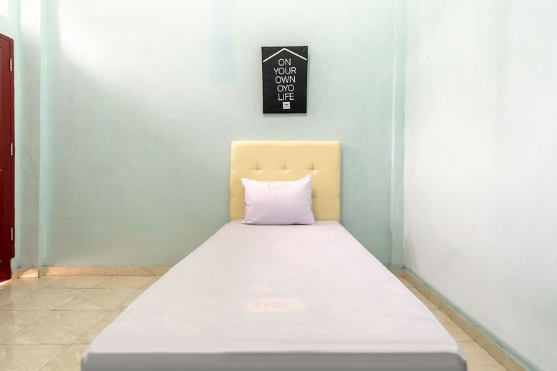 Hotel Oyo 2158 Arista Residence Syariah