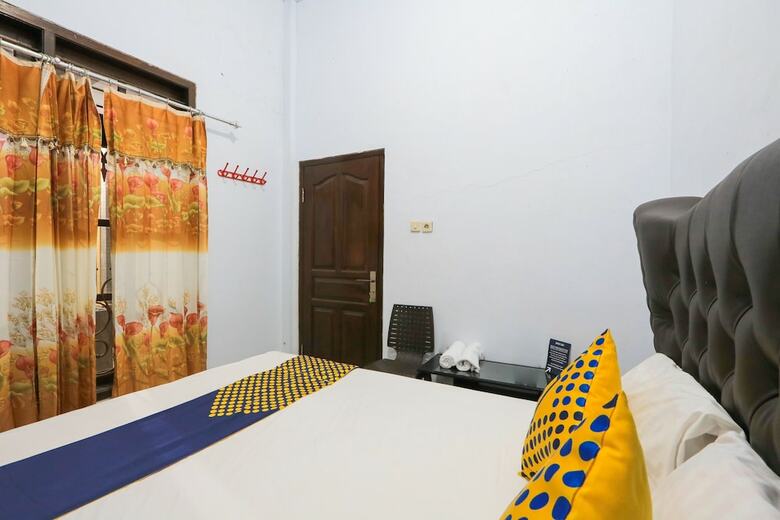 Hostal Spot On 1797 Narita Family Residence