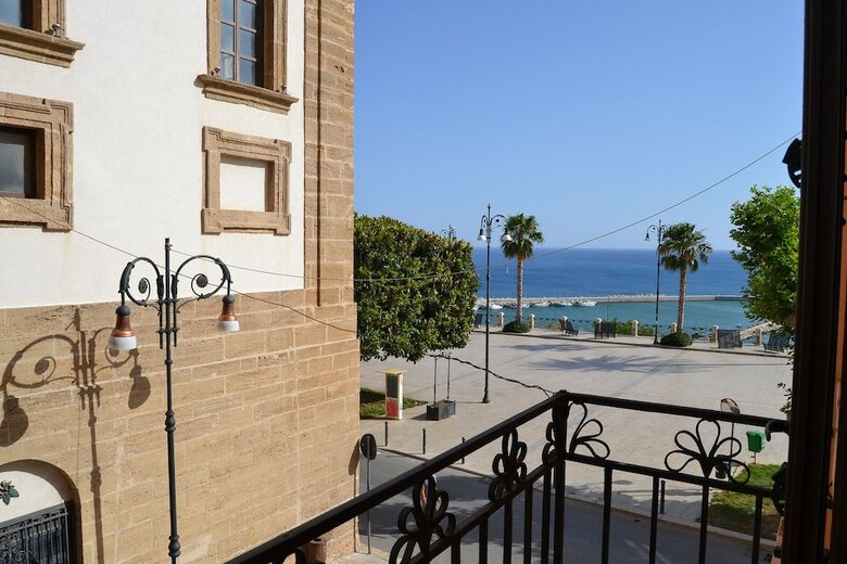 Bed & Breakfast Agor� Panoramic Rooms
