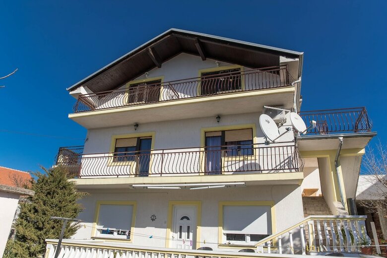 Apartments Sani