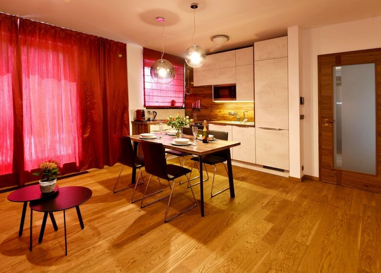 Luxury Apartments Adelka