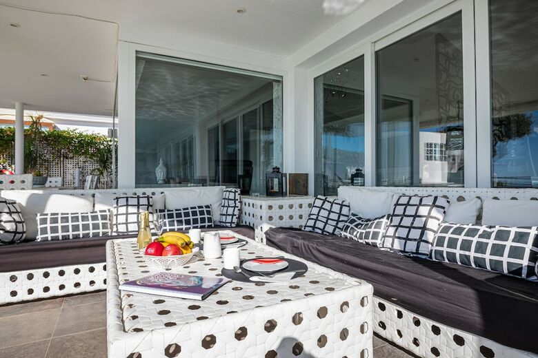 Apartamentos Villa Azukuki