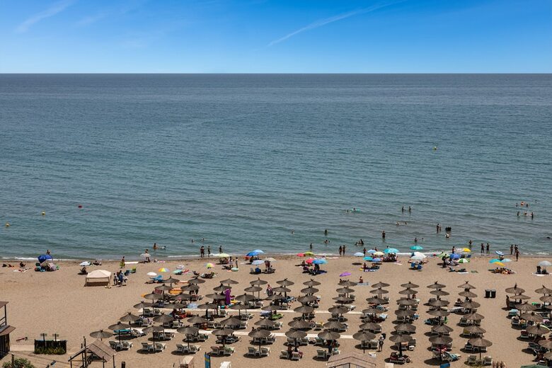 Apartamentos Apt - 100% Sea View 2 Min Walking To The Beach