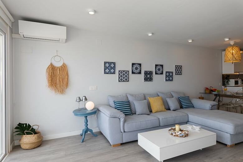 Apartamentos Apt - 100% Sea View 2 Min Walking To The Beach
