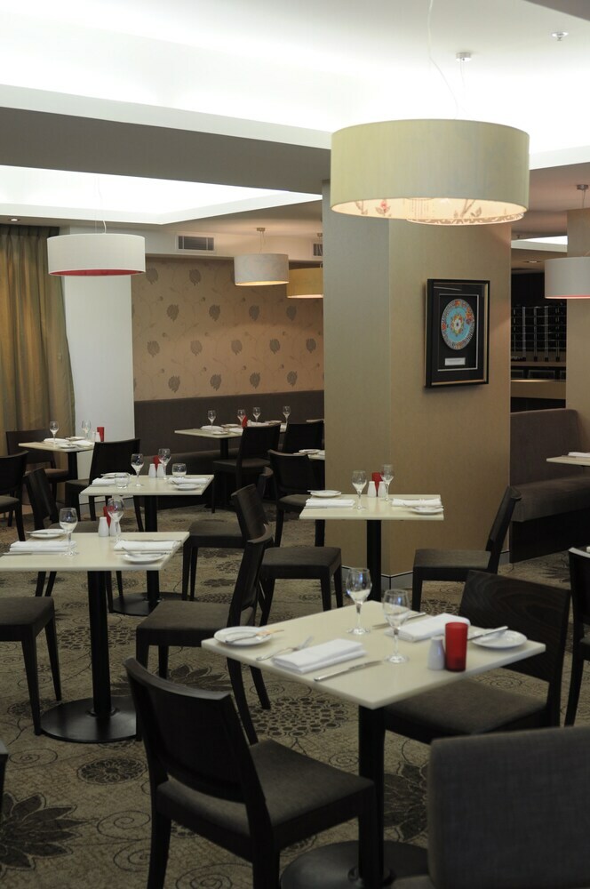 Sage Hotel Adelaide