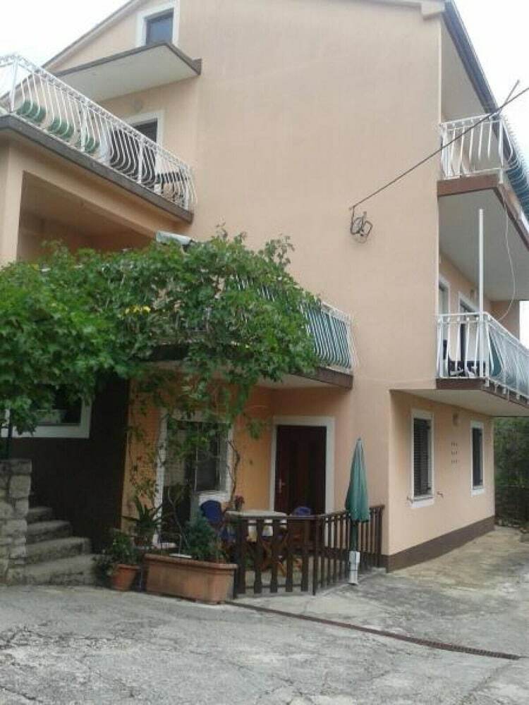 Apartment Stoja