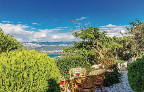 Holiday Home Klimno 12