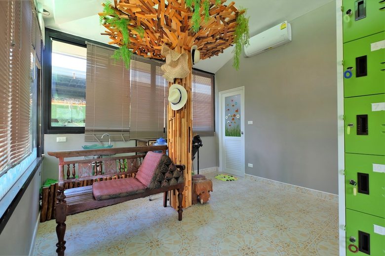 Hostal Oyo 503 Phuket Numnoi