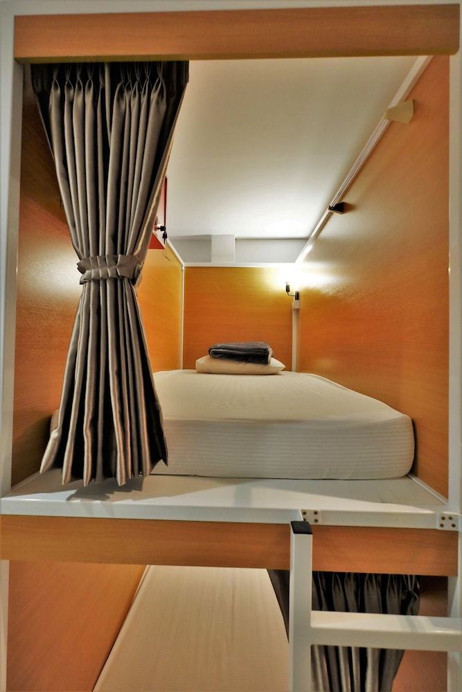 Hostal Oyo 503 Phuket Numnoi