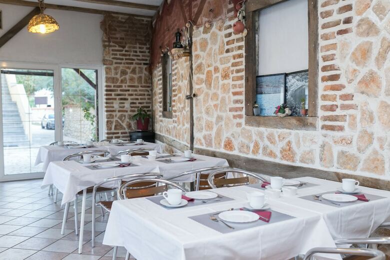 Apartamentos Mb Bed & Breakfast