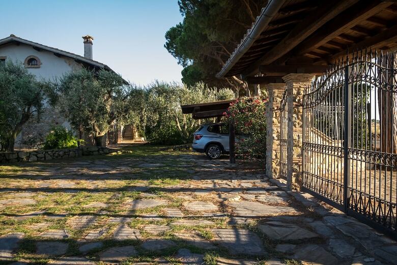 Villa Degli Ulivi