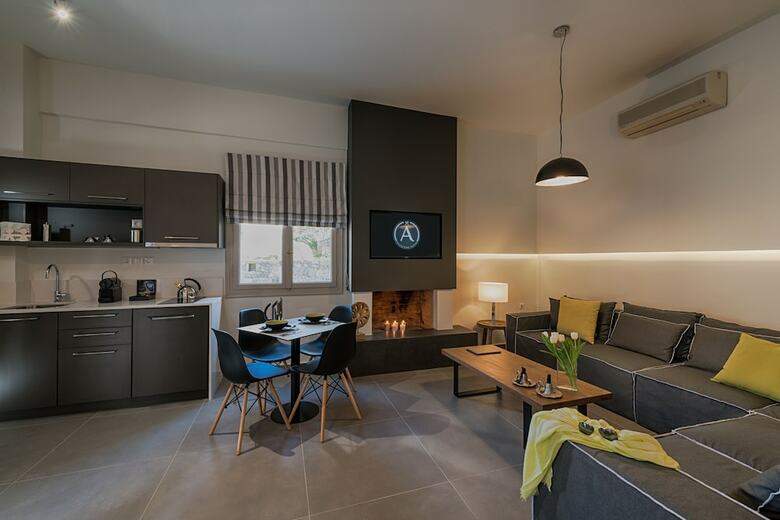 Hotel Avdou Retreat Collection