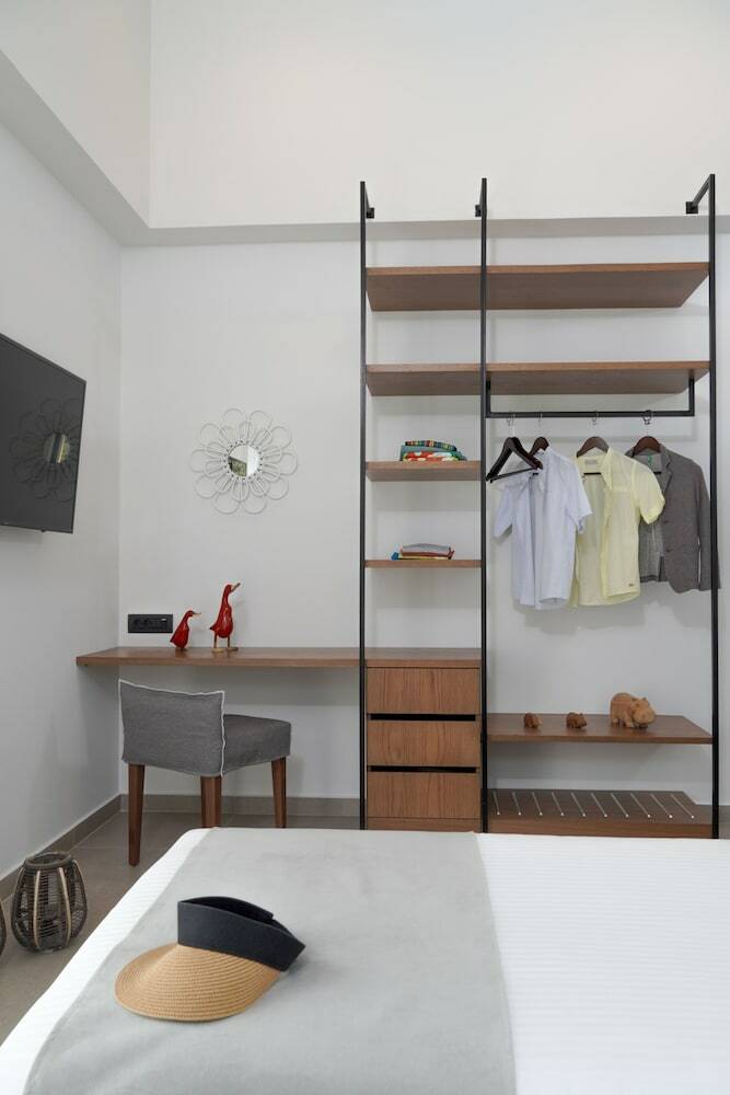 Hotel Avdou Retreat Collection