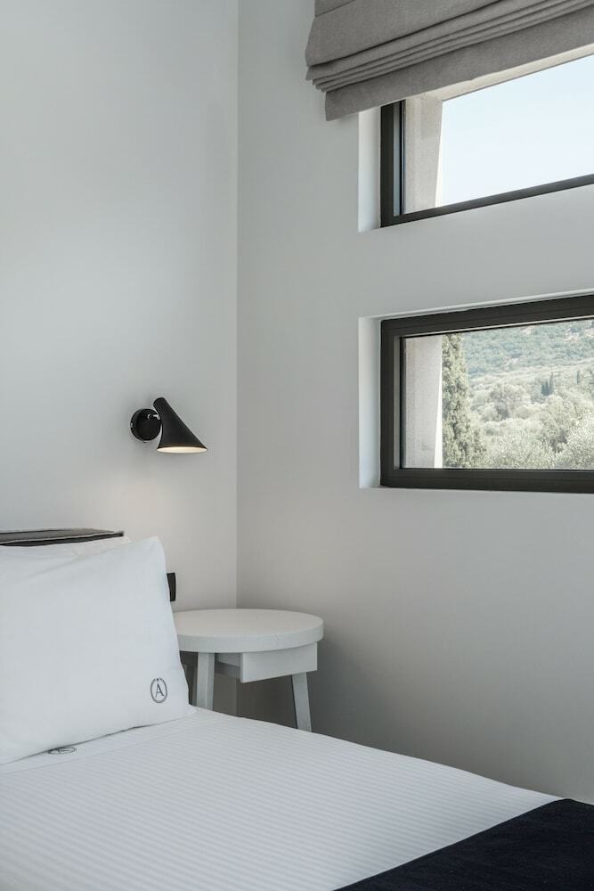 Hotel Avdou Retreat Collection
