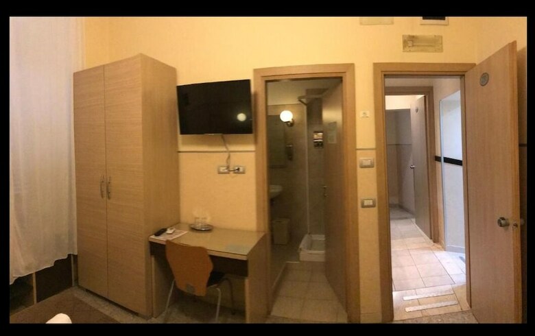 Hotel Giorni A Roma