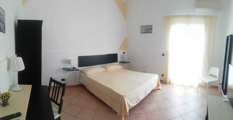Bed & Breakfast Home Fontanarossa Airport