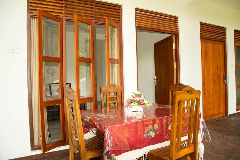 Bed & Breakfast Madhara Home Stay Ella
