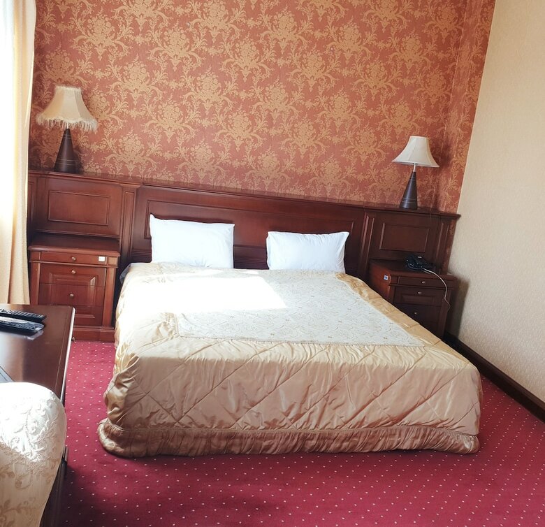 Royal Vista Hotel