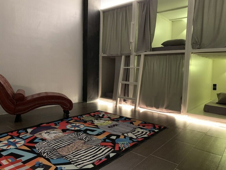 Hostal Bed Attitude Hostel Cenang - Hostel