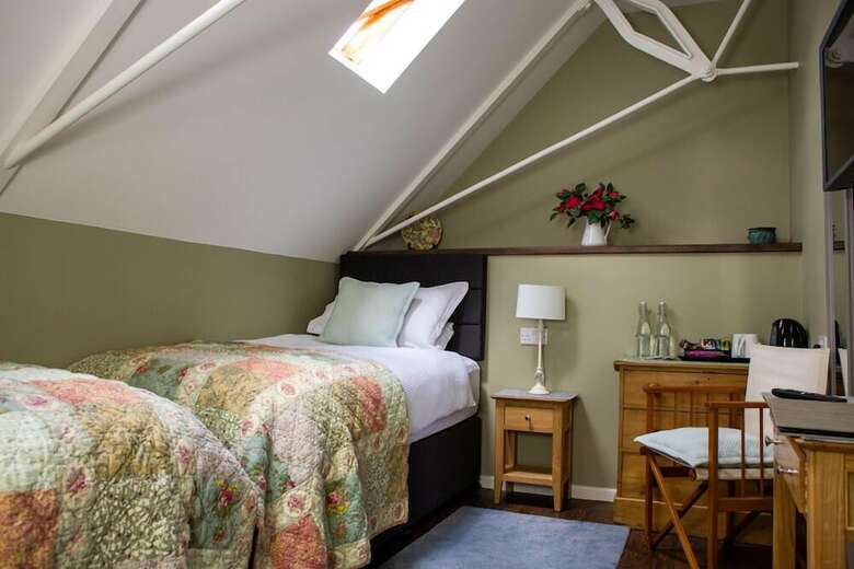 Bed & Breakfast The Old School House