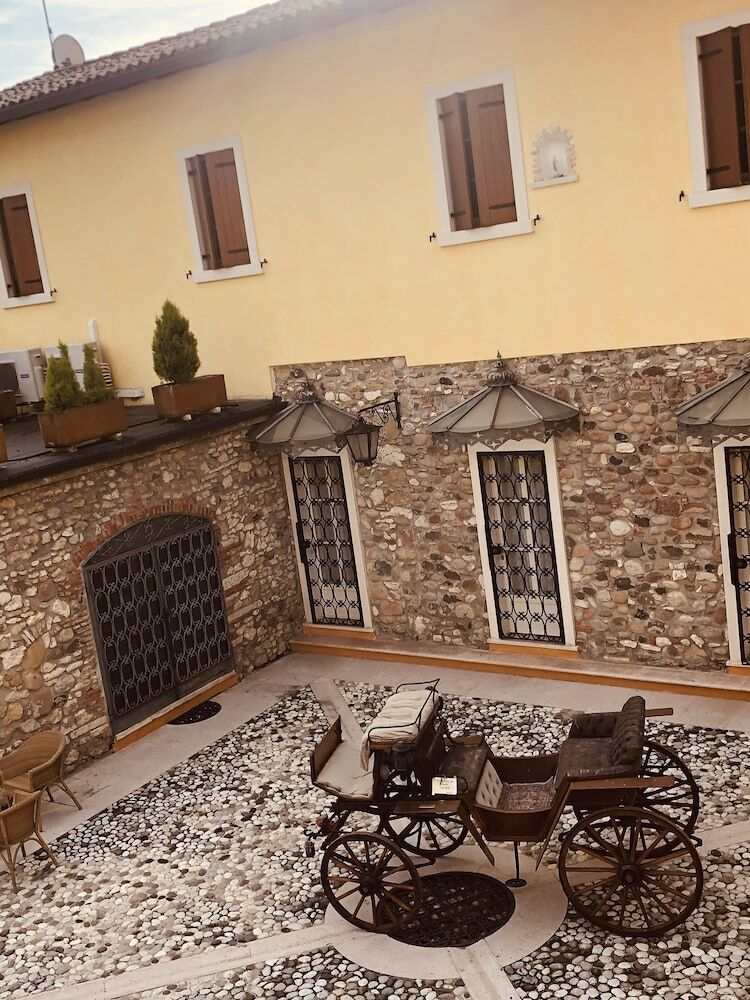 Hotel Antica Dimora Corte Impero