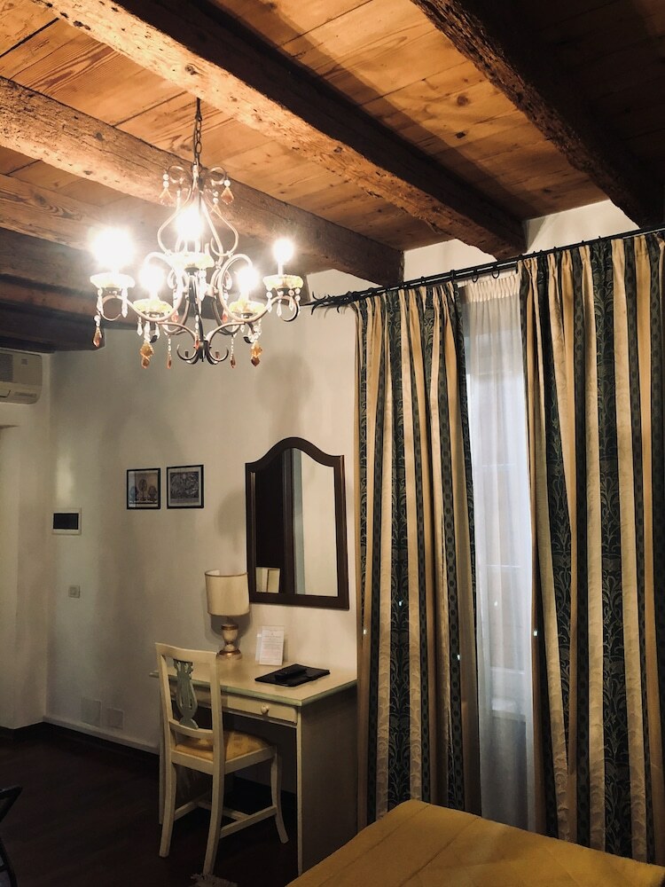 Hotel Antica Dimora Corte Impero