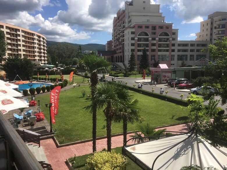 Apartment In Sunny Beach Plaza