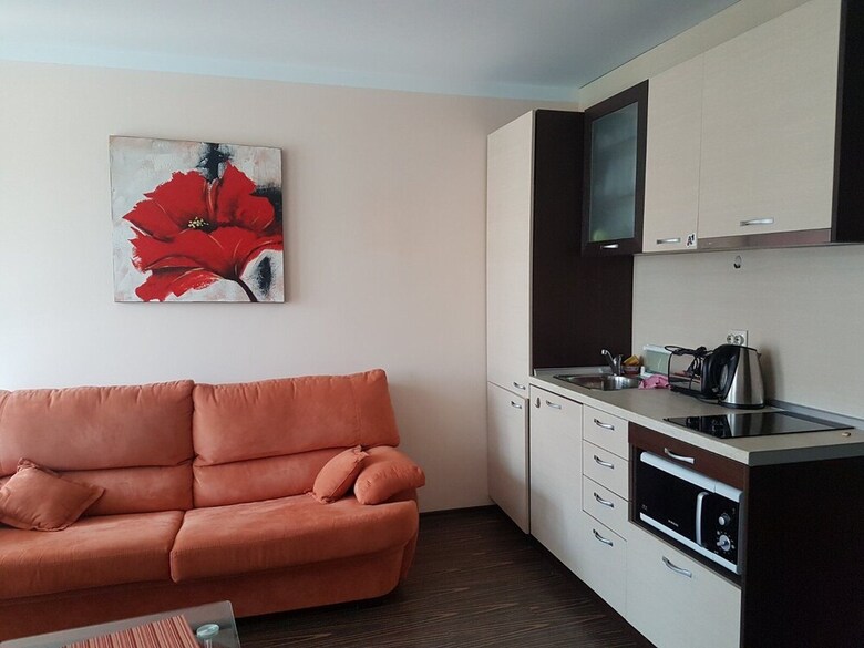 Apartment In Sunny Beach Plaza
