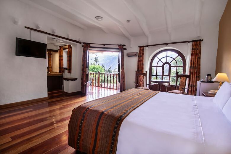 Hotel Hacienda Del Valle