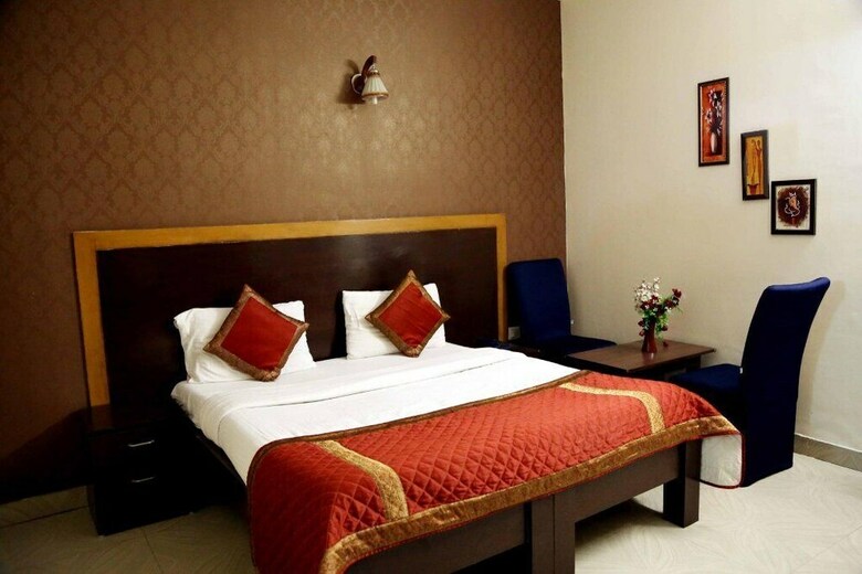 Hotel Green View Palace