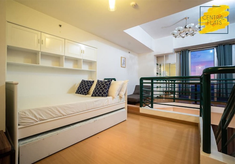 Avant Bgc Apartment By Central Flats