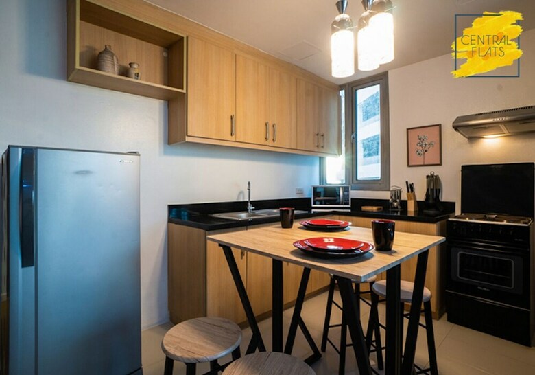 Avant Bgc Apartment By Central Flats