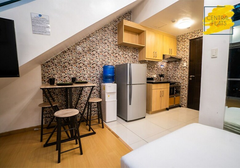 Avant Bgc Apartment By Central Flats