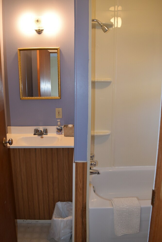 Port Loring Northland Motel