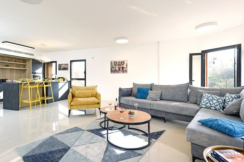 Apartamento Beachfront W Views To Sea & Old City