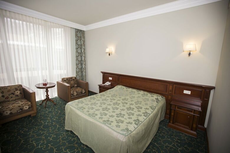 Hotel Russia