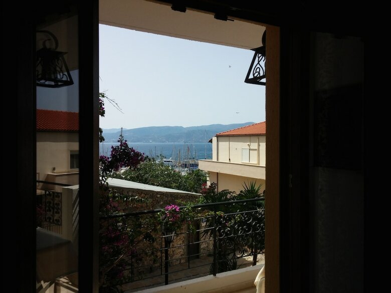 Mantraki Hotel Apartments