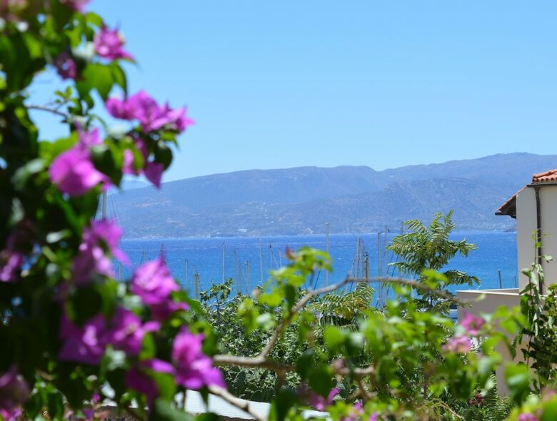 Mantraki Hotel Apartments