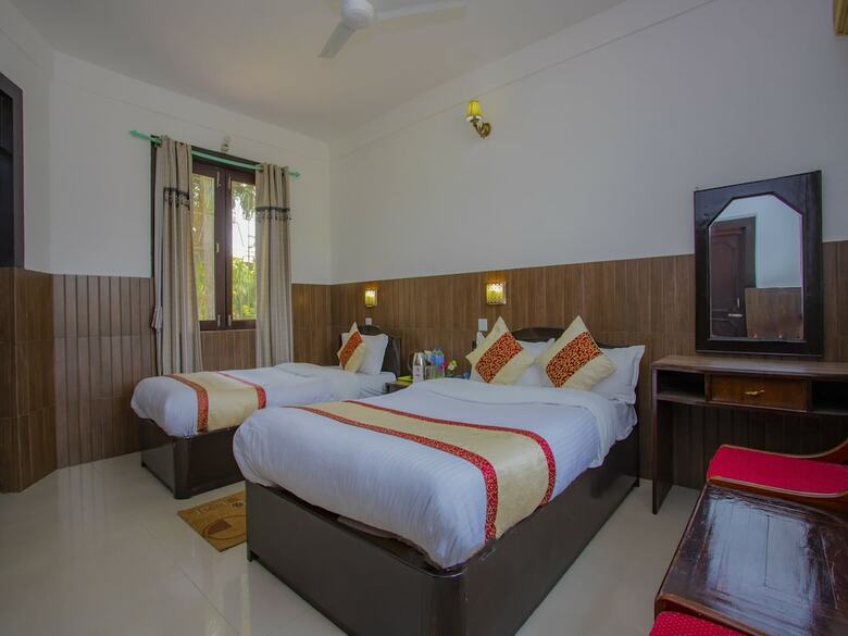 Hotel Jungle Nepal Resort