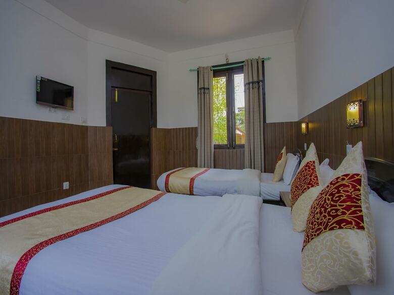 Hotel Jungle Nepal Resort