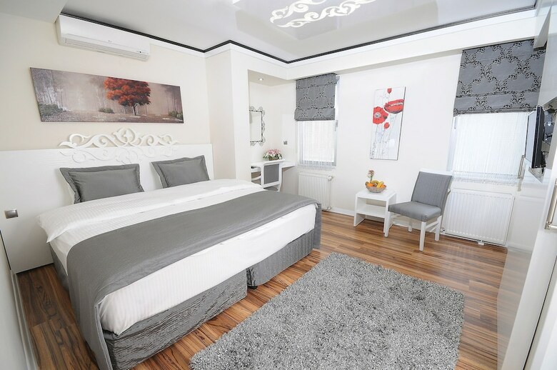 Hotel The Marions Suite