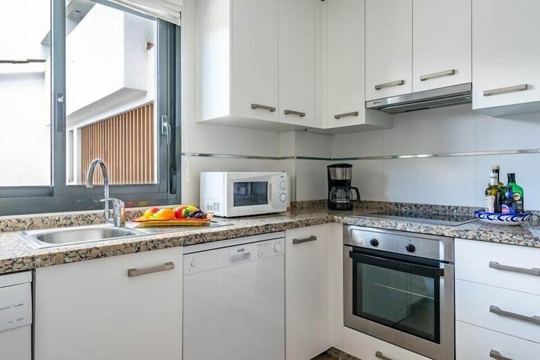 Ground Floor Terrace Apartment In Alamar Ref 31