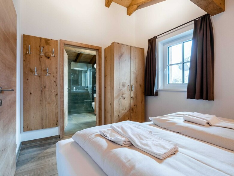 Luxurious Chalet In M�hlbach With Sauna